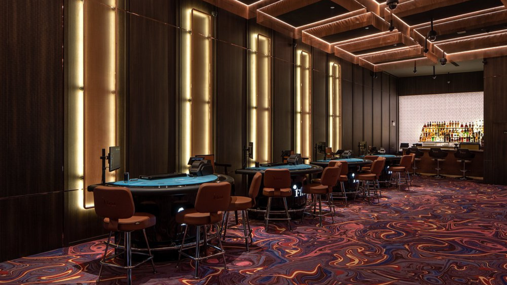 Casino "First"